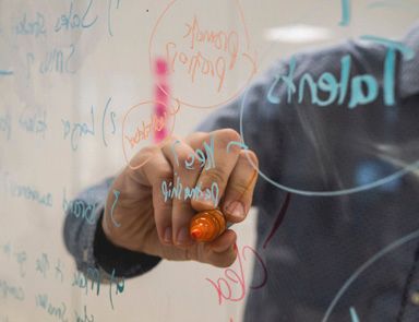 Formación inicial y permanente